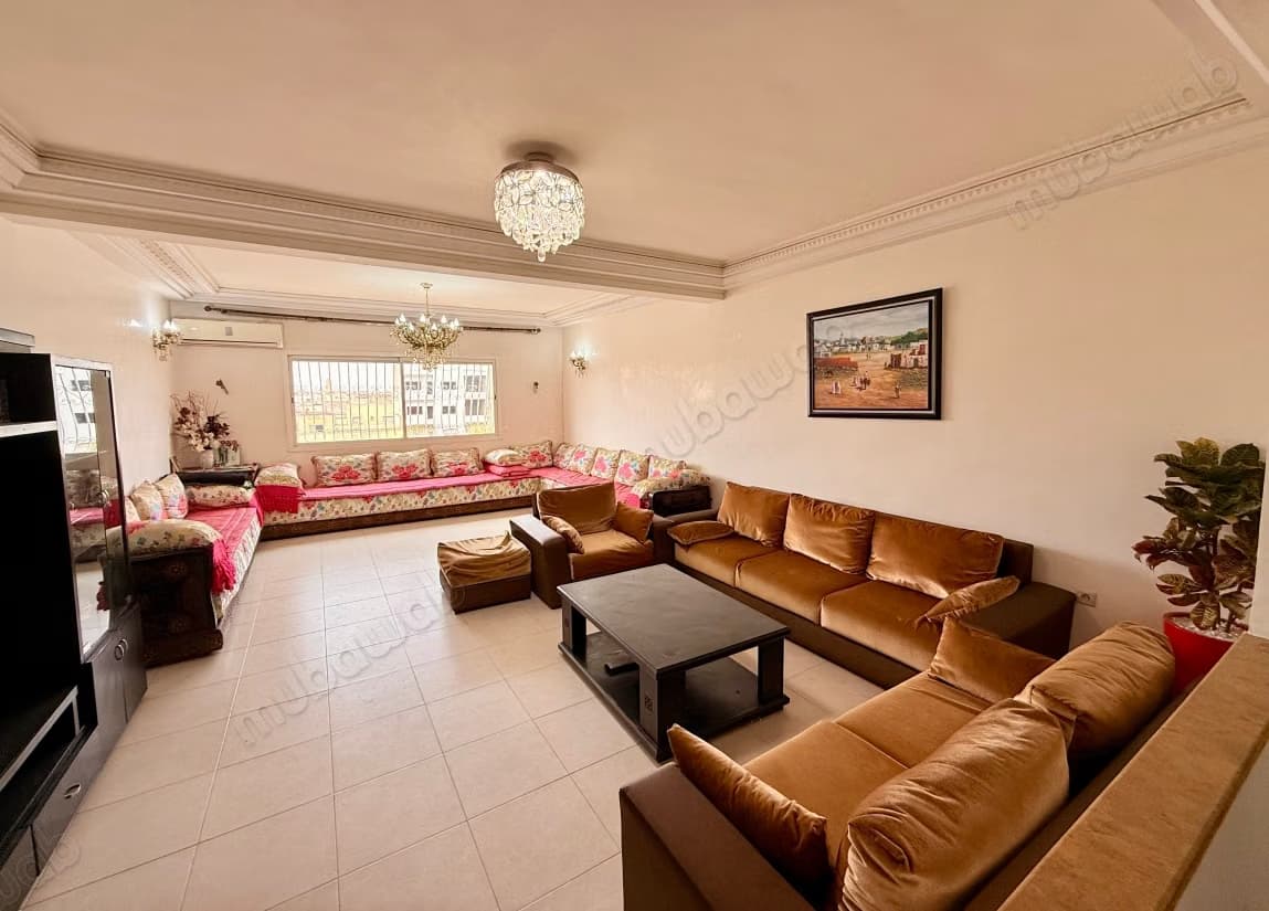 Vente d'un bel appartement en Centre. 4 pièces. Antenne para...