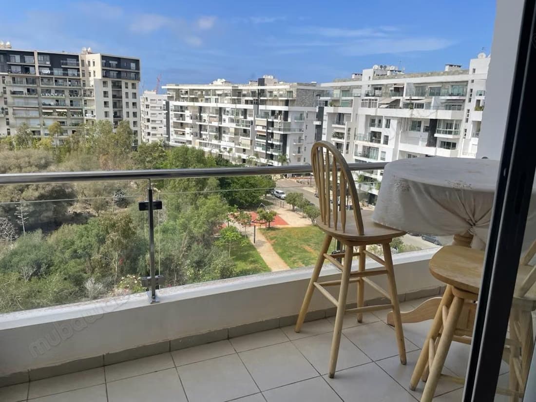 Appartement meublé moderne à prestigia riad