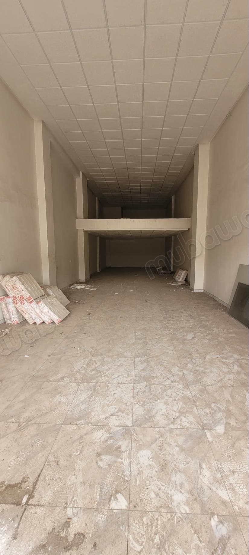 Local commercial à louer à Guéliz. Superficie 150 m²