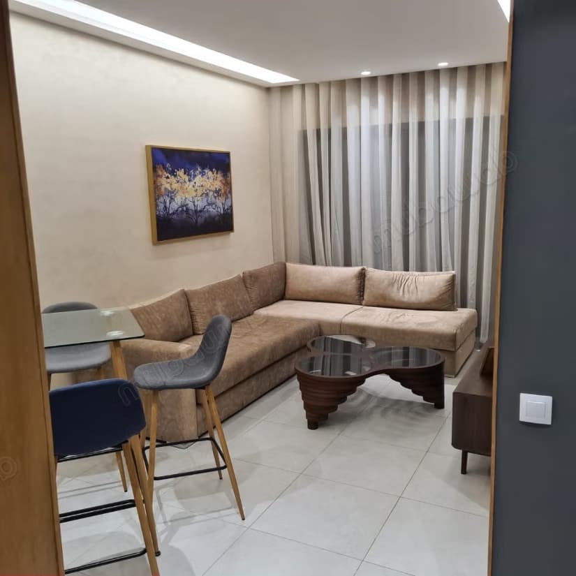Location d'un appartement à La Gironde. Surface de 95 m². Me...