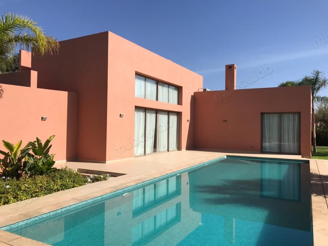 Villa Moderne en Location Meublée – Bab Atlas