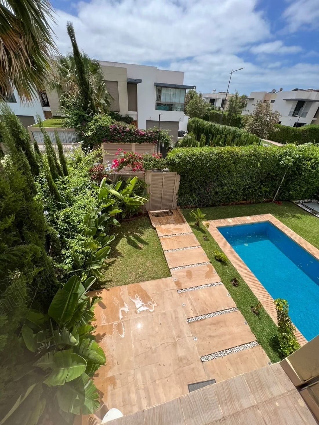 Splendide villa à vendre à Dar Bouazza. Surface totale 261 m...