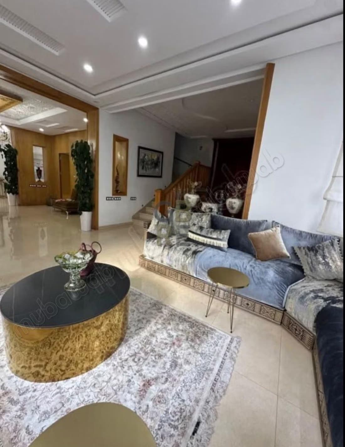 Très belle villa avec piscine en location à Hassan