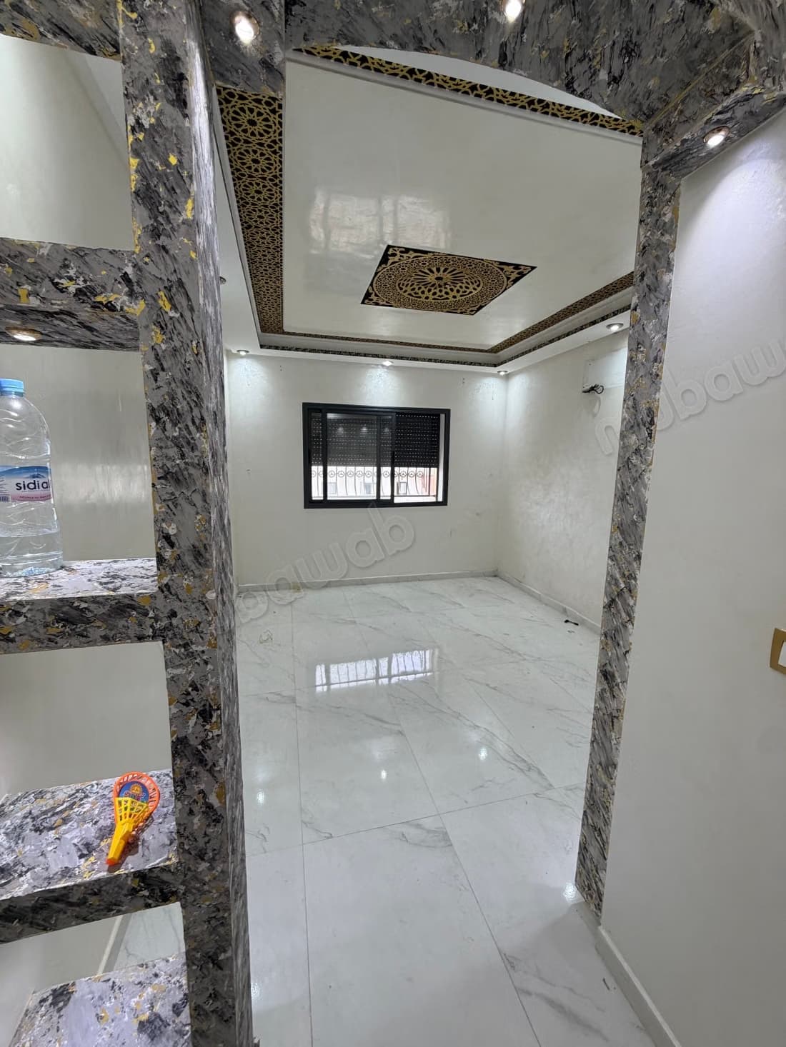 Bel appartement à louer dans le quartier de Hassani. Surface...