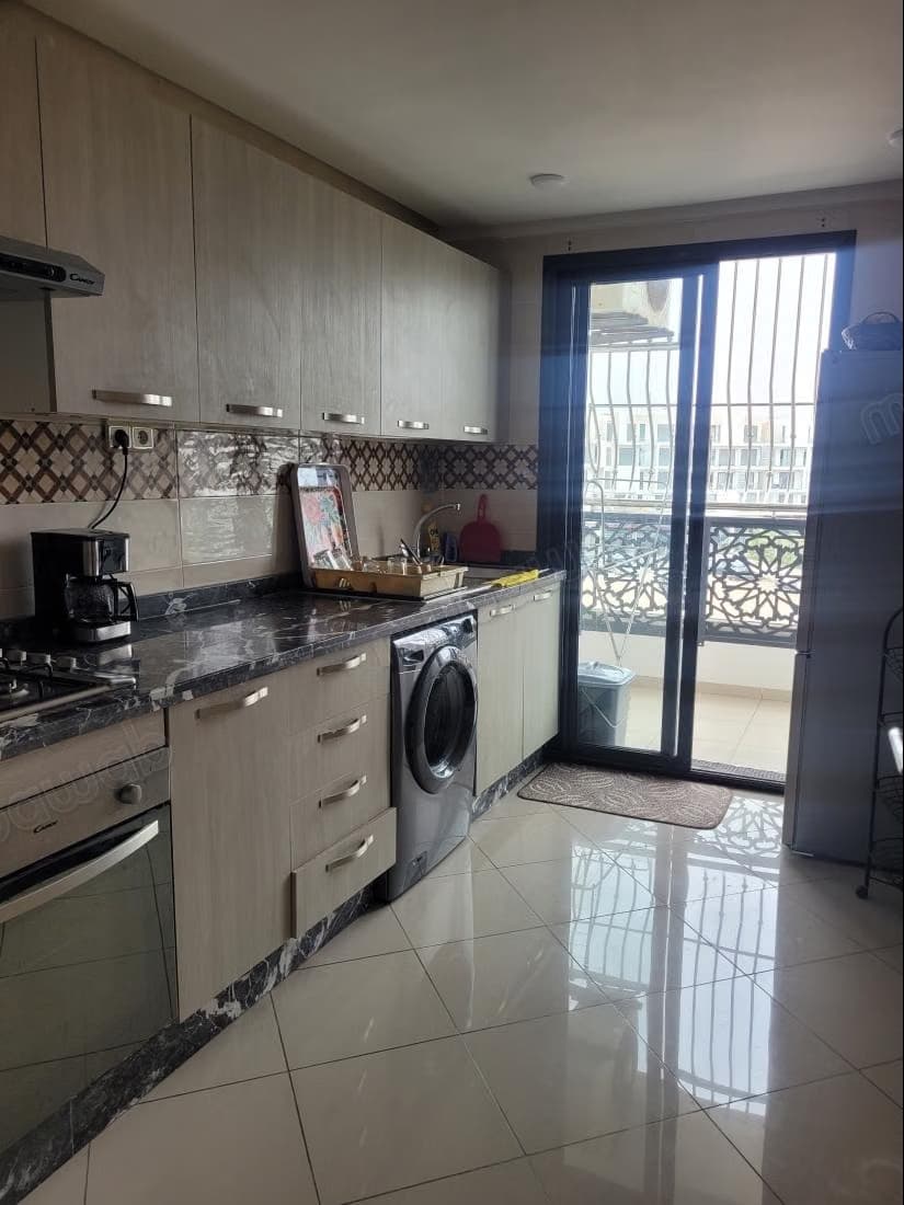 Très bel appartement en location à Secteur Touristique. 2 c...
