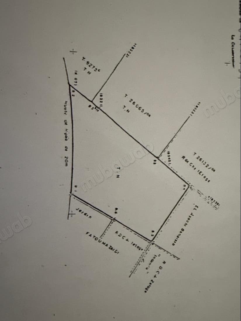 Terrain plaza torro Superficie 160 m²