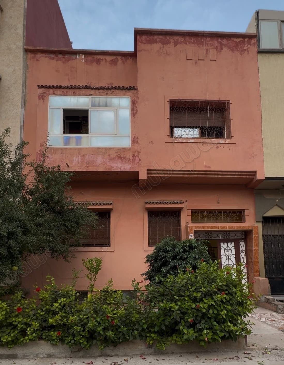 Maison à l'achat à Bouskoura. Superficie 86 m². Terrasse et...