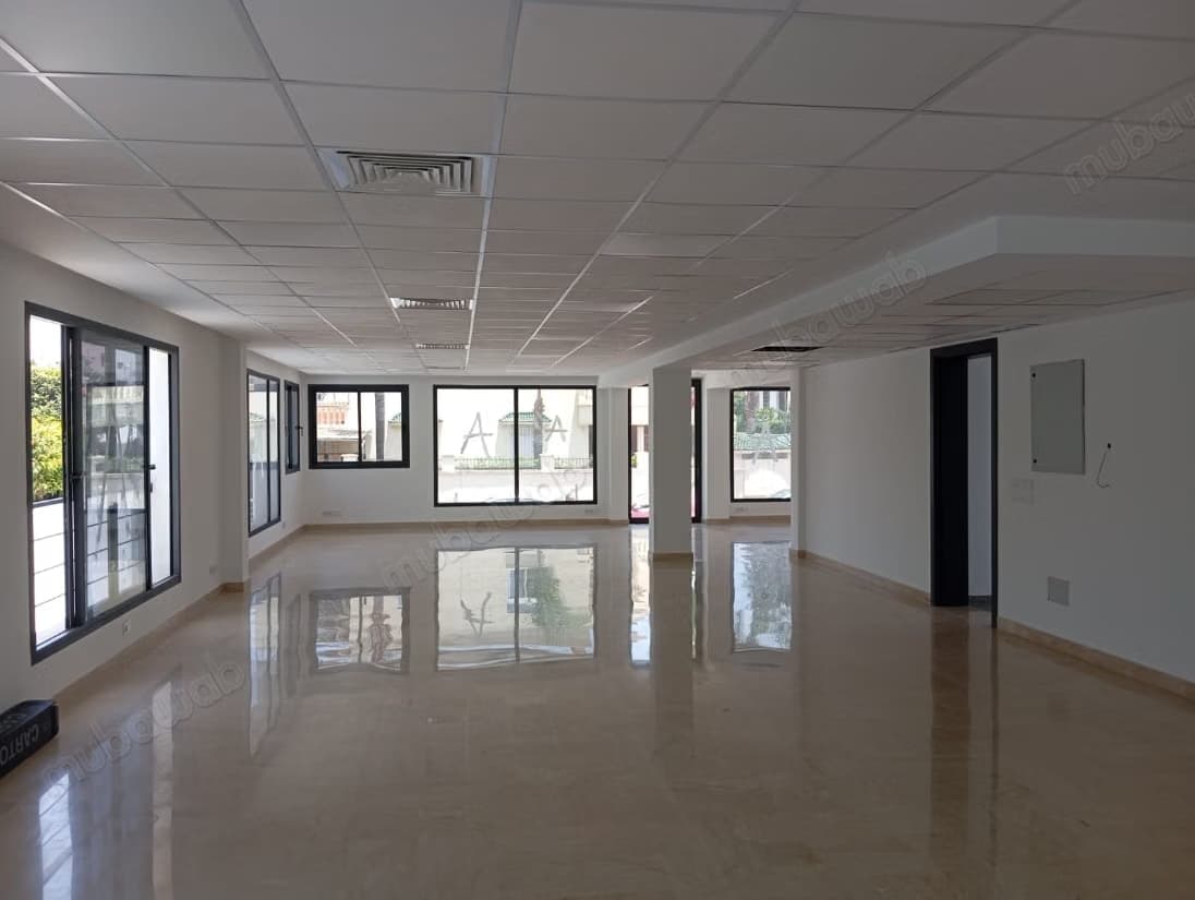 Location Plateau Bureaux Moderne & Équipés 700m2