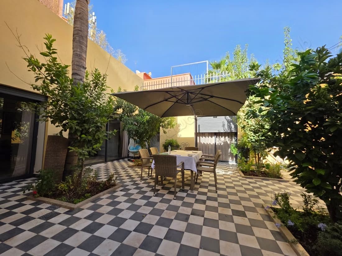 Rarissime Villa rénovée bien meublée à Guéliz