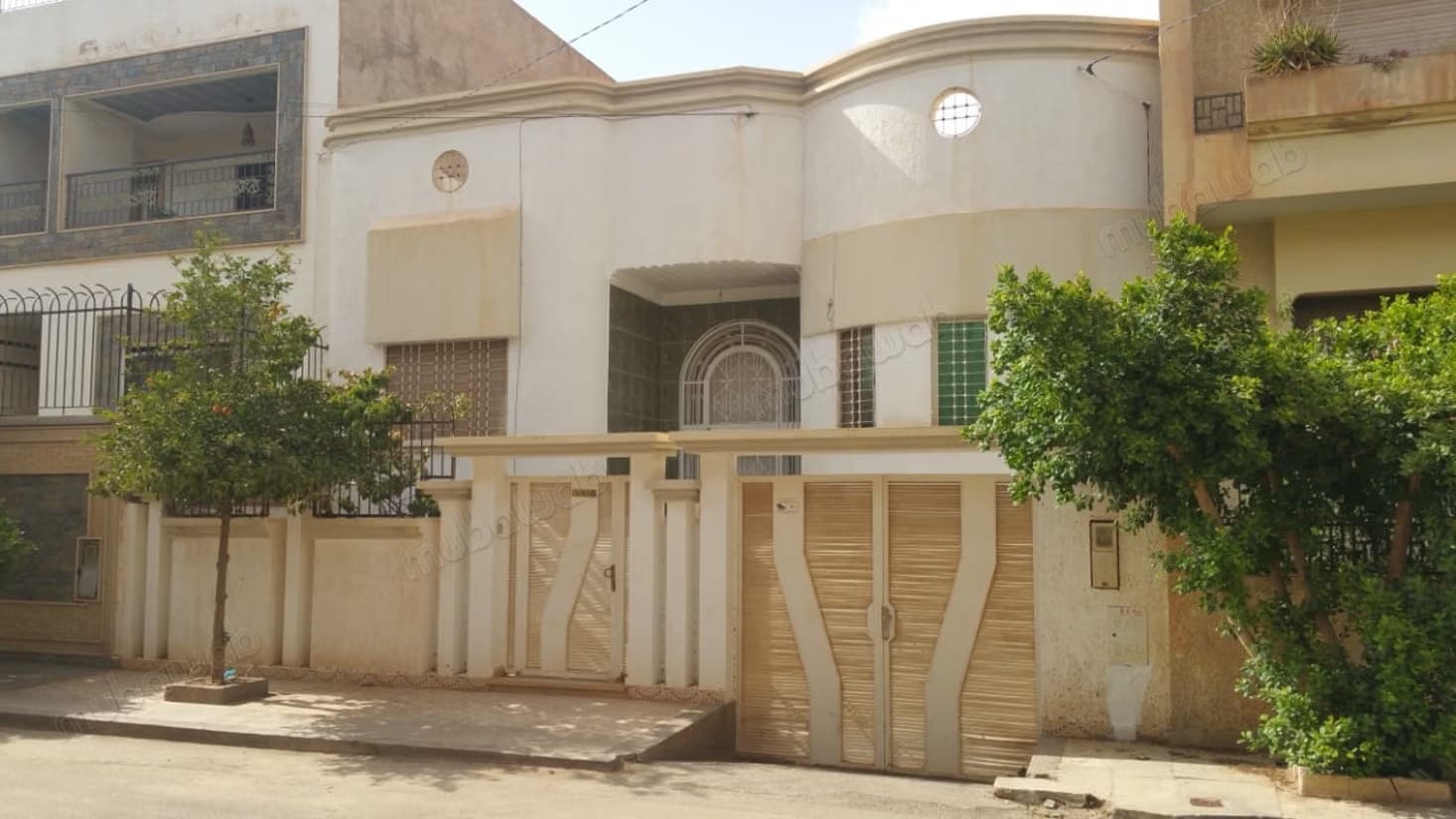 Somptueuse maison à vendre en parallè Bd Hassan II