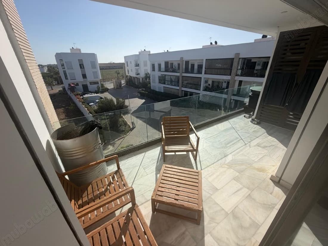 Appartement à louer à Dar Bouazza. Surface de 88 m². Meubl...