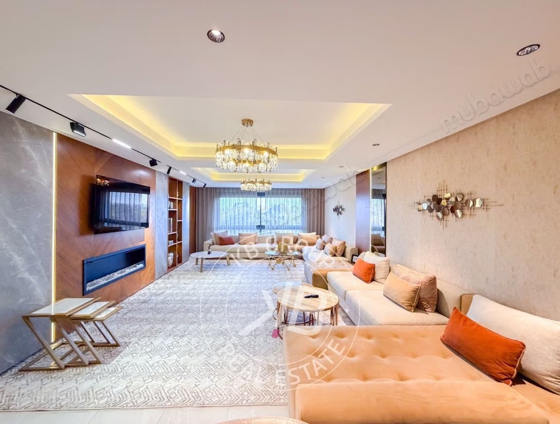 Appartement luxueux meublé à la location