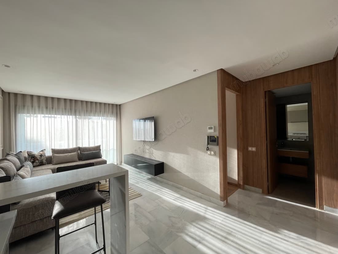 Studio meublé premium à Hermitage – Abdelmoumen