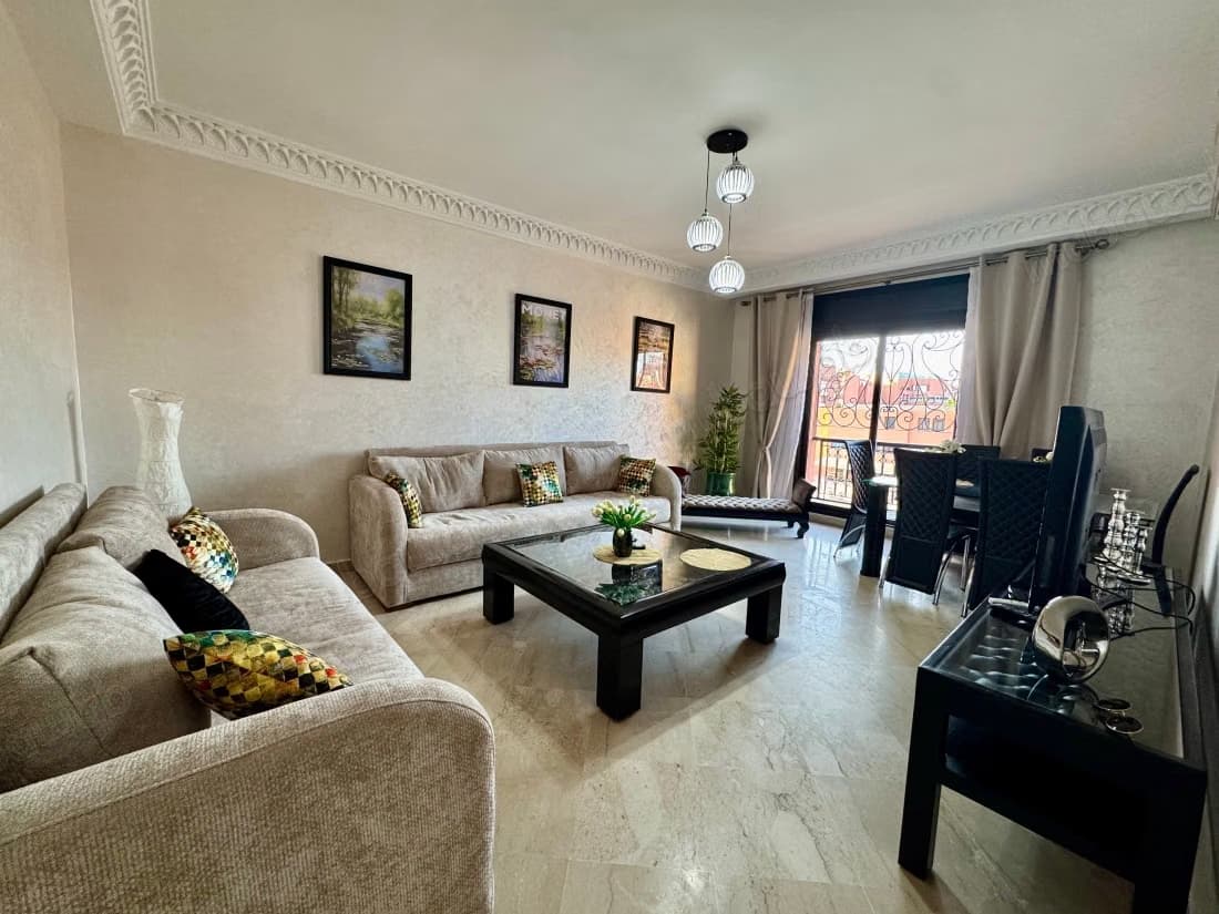 Victor Hugo: Appartement meublé 80 m2