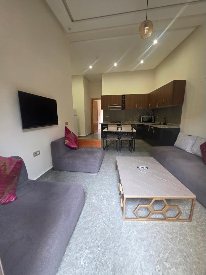 Louez cet appartement à targa. 2 chambres agréables. Bien...