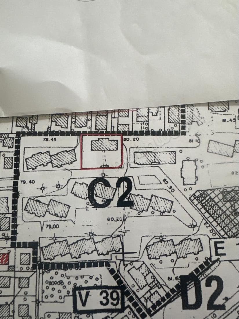 Vente terrain à Aviation Mabella. Superficie 1332 m²
