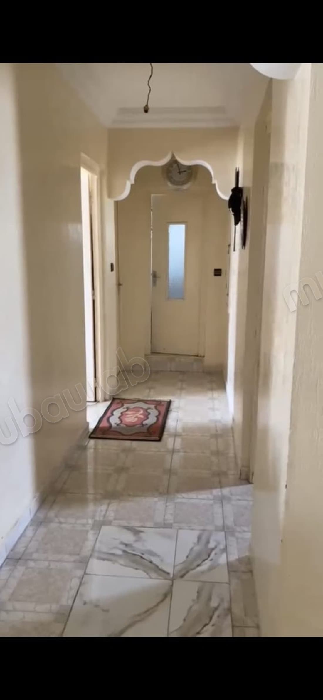 Vend appartement à Al Wifaq. 3 belles chambres. Salon Maroca...