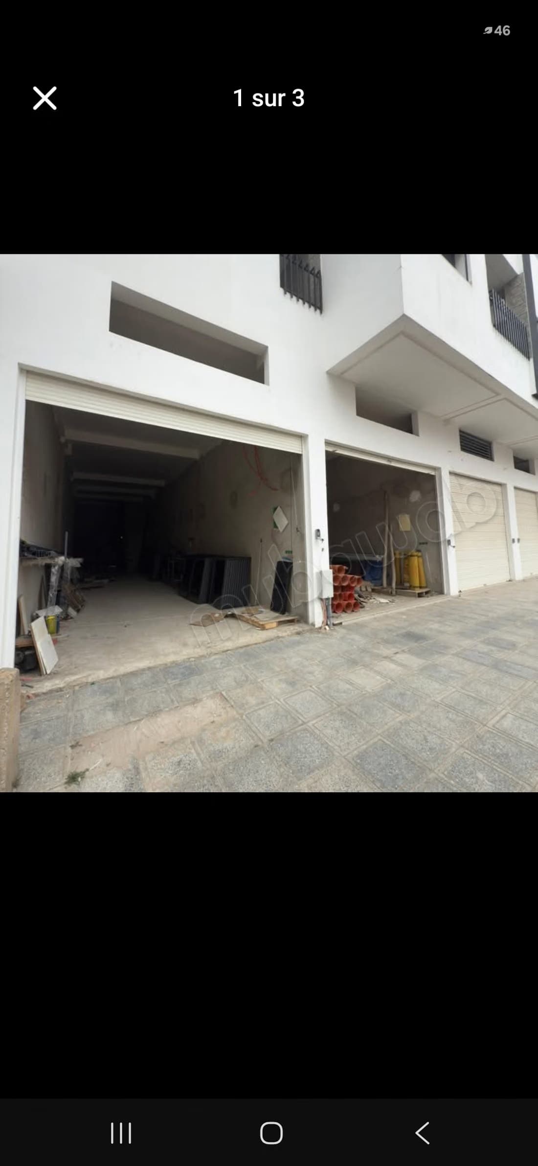 Local commercial à l'achat à Val Fleuri. Superficie 95 m²
