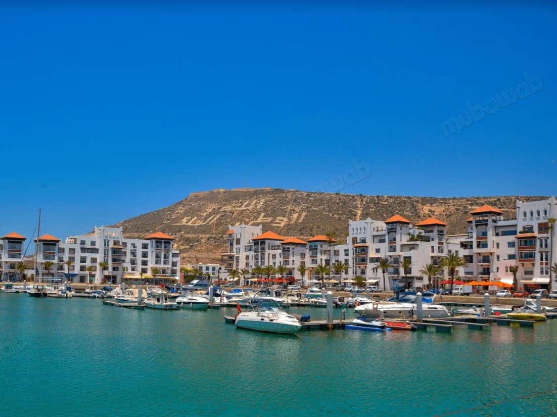 Appartements à louer quotidiennement à Marina Agadir directe...