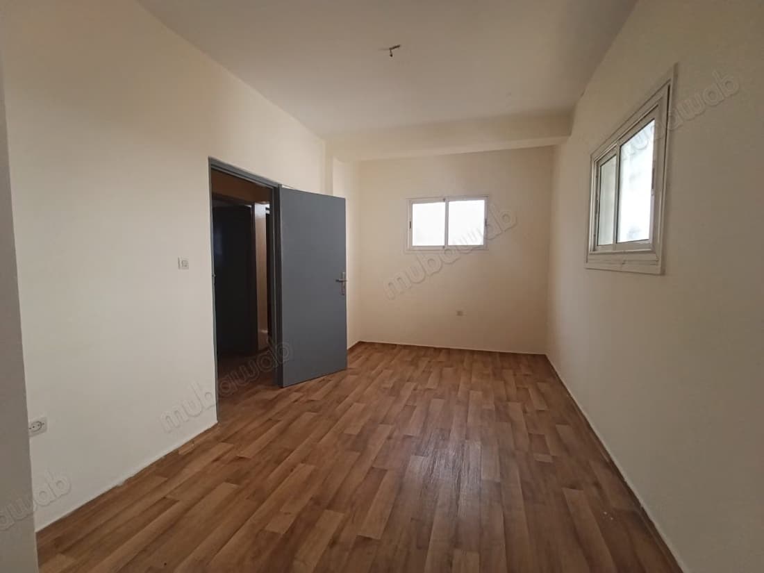 Trouvez votre maison à acheter à Hay Ach chbanat. Surface to...