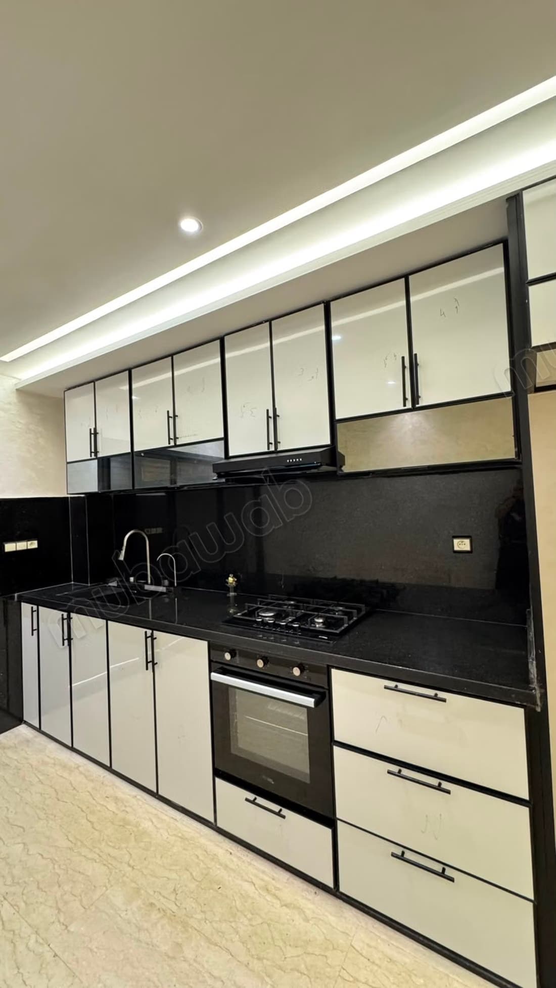 Appartement en location à Essaada. Surface totale 125 m². Fe...
