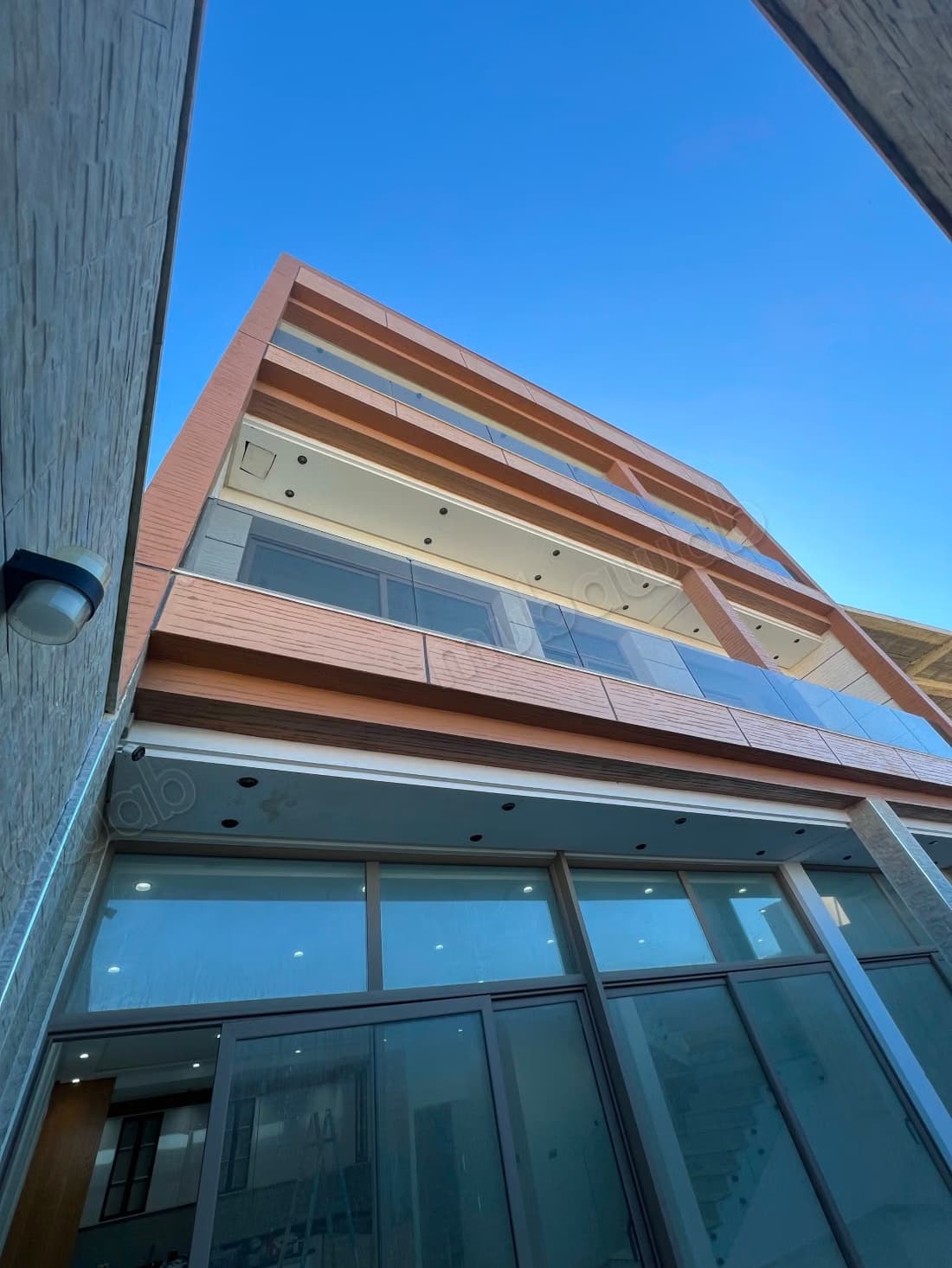 Villa de luxe à vendre à Malabata. Dimension 210 m². Porte r...