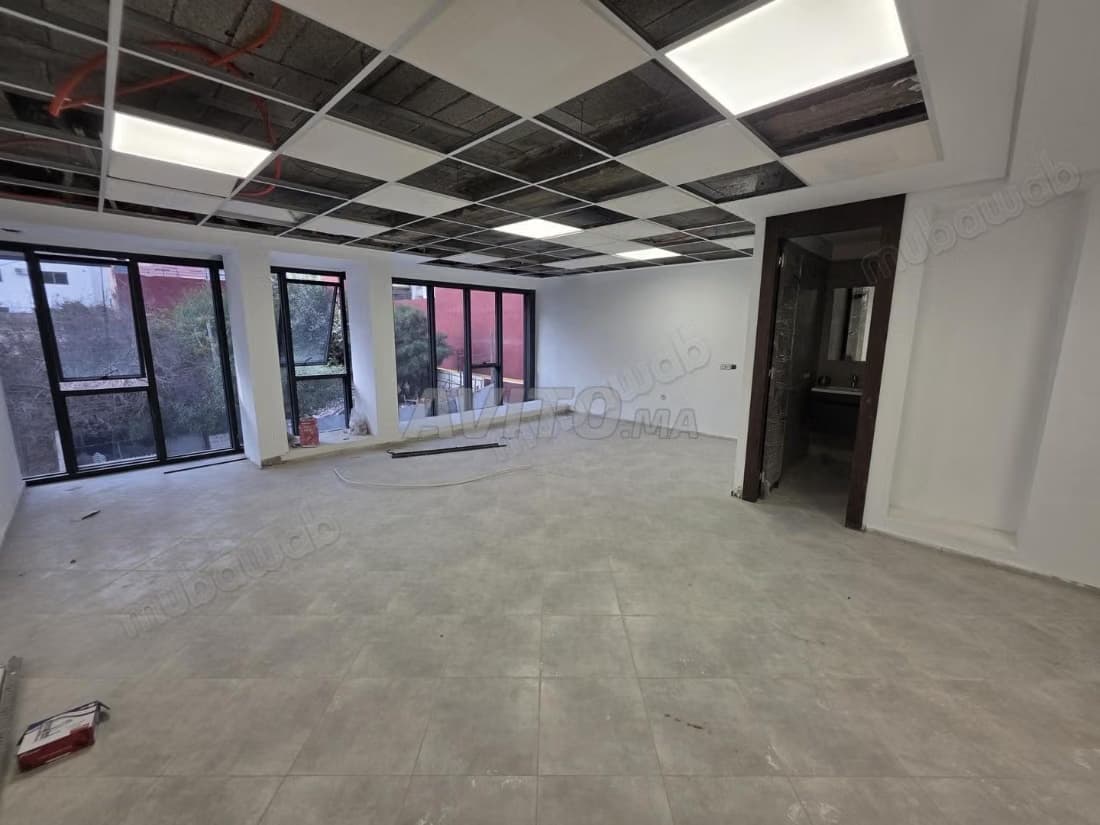 Bureau pour centre d'appel