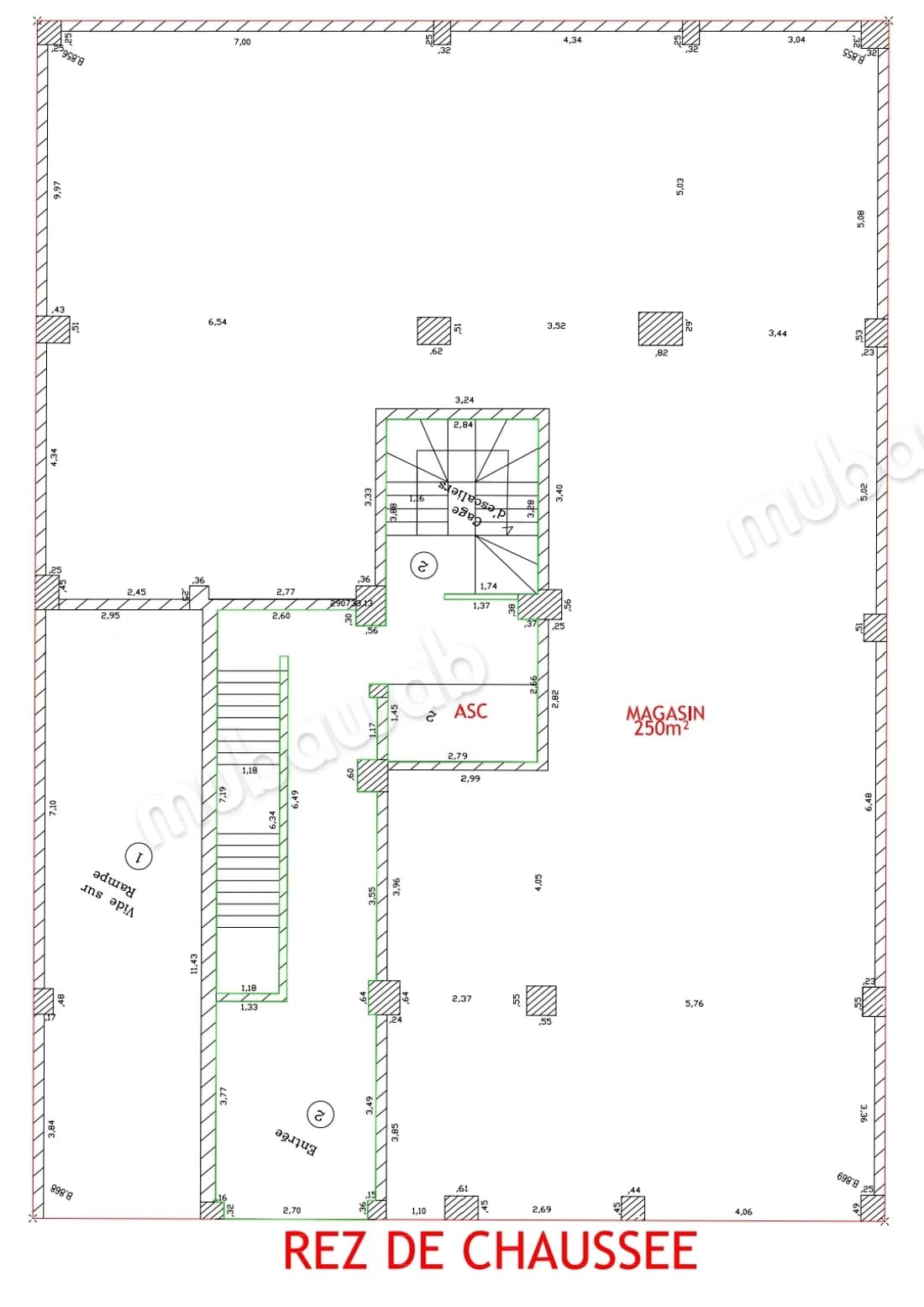 Local commercial Brut de 374 m² Hay Hassani