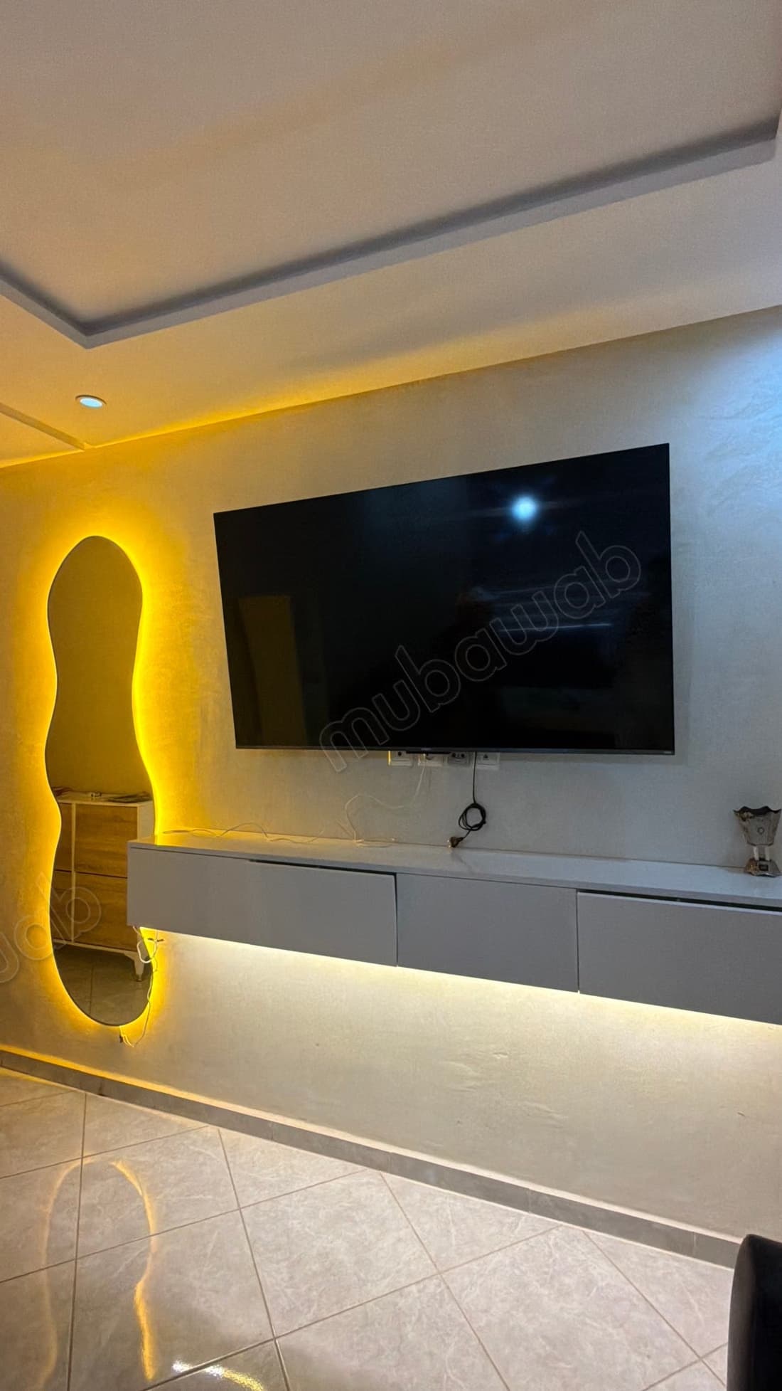 Louez cet appartement à Val Fleuri. Superficie 76 m². Meub...