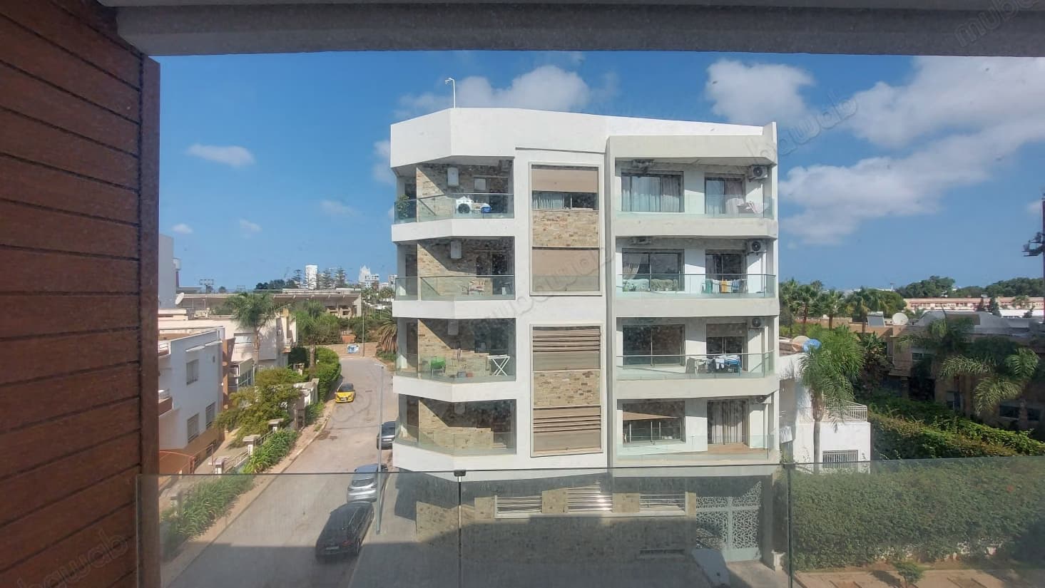 Apt 168 m² 3 chambres 2 sdb angle Ouest