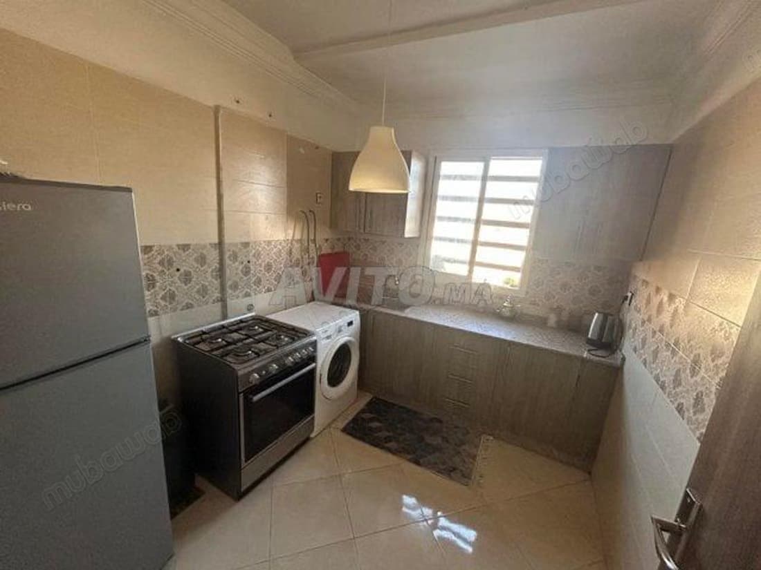 Chambre meublée pour fille avec cuisine équipée