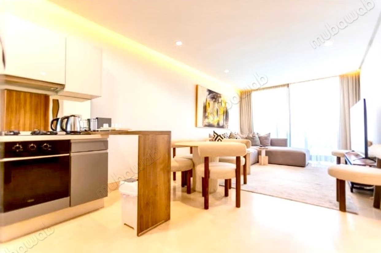 En Location Meublé: Magnifique Studio Meublé Jamais Habité a...