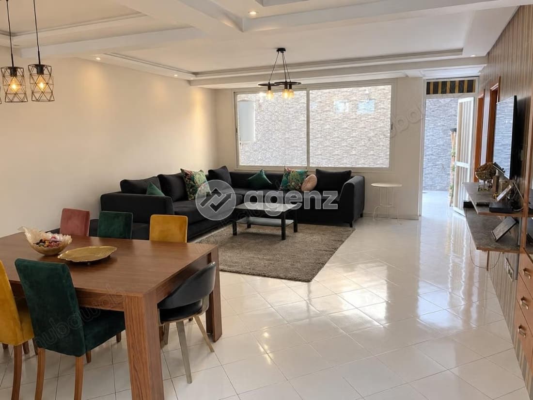 Duplex à vendre 214 m², 4 chambres Sidi Maarouf Casablanca