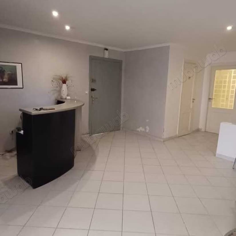Bureau à Louer de 141.0 m² à Casablanca, Maarif
