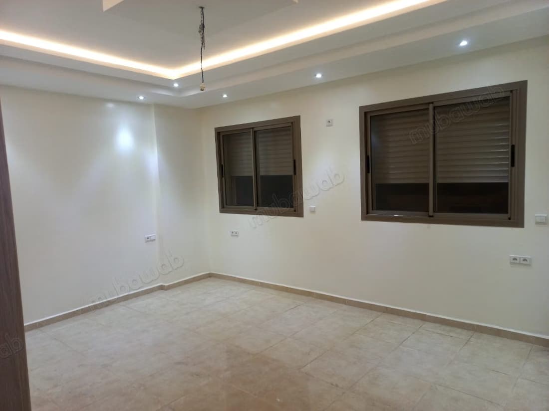 Bureaux en location à Al Aalia. Surface totale 70 m²
