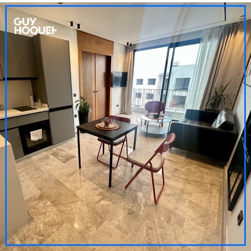 Studio moderne & lumineux avec balcon