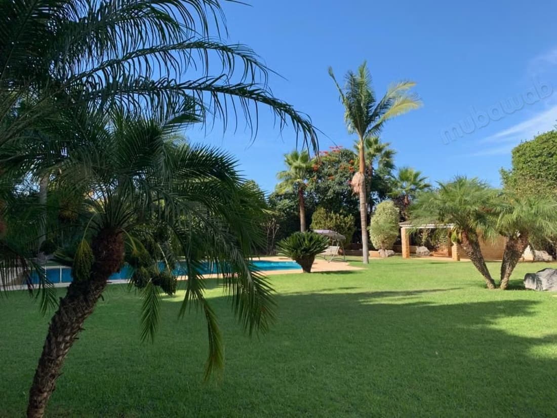Jolie ferme à vendre à Sala el Jadida. Surface totale 10000...
