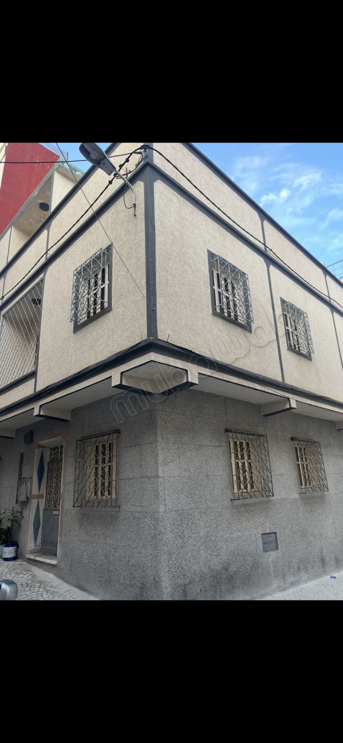 À vendre maintenant : maisons à Beni Makada Lakdima. 2 Chamb...