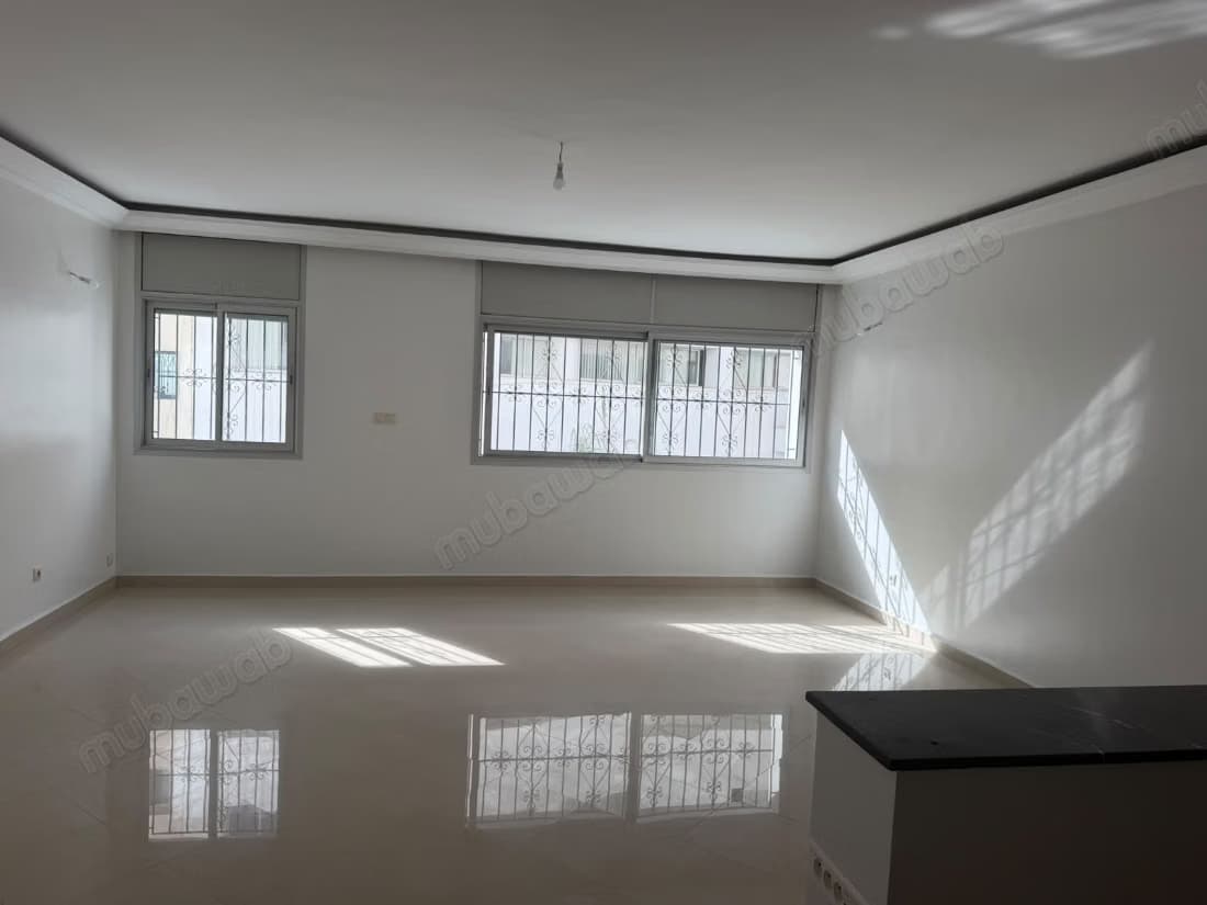 En Location Vide: Magnifique Appartement de 3 Chambres en Lo...