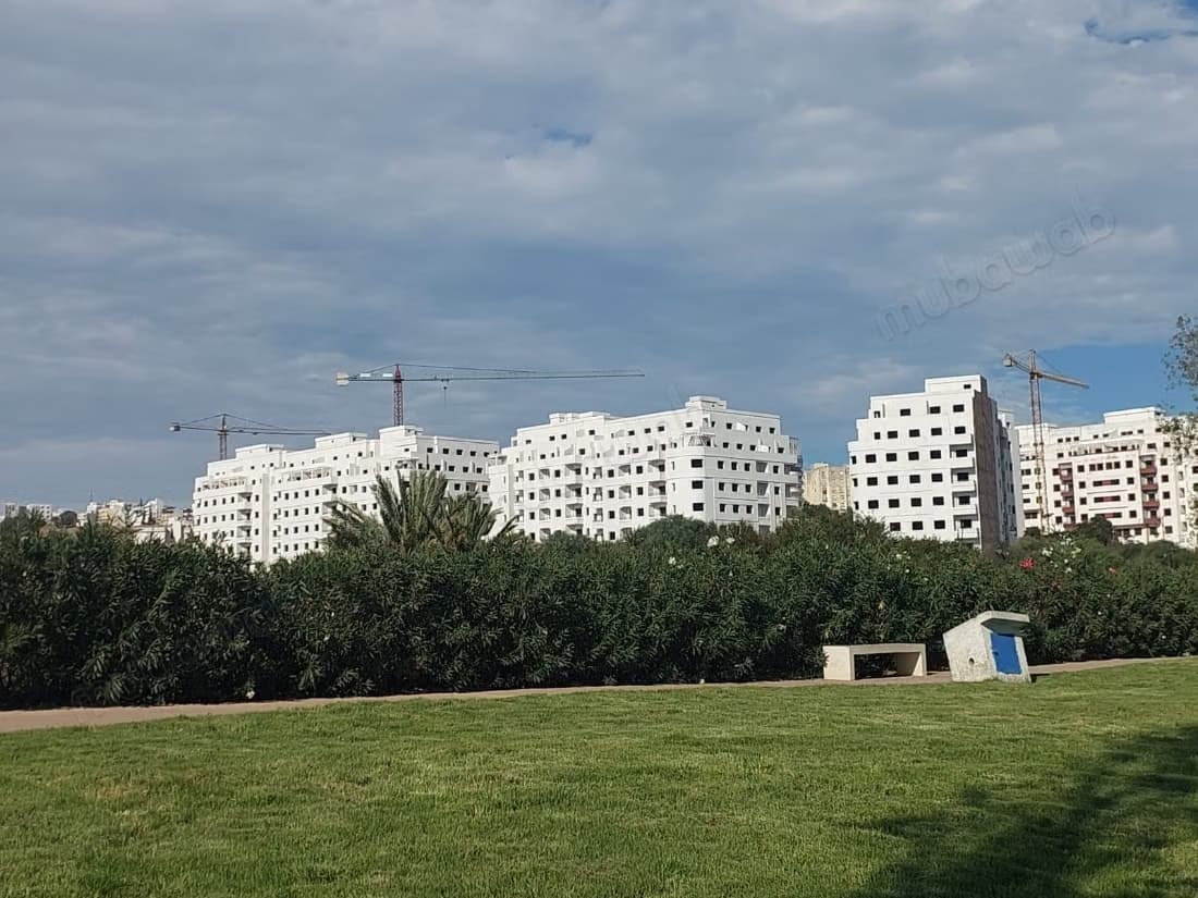 Terrain d’investissement R5 – 4 000 m² à Tanger