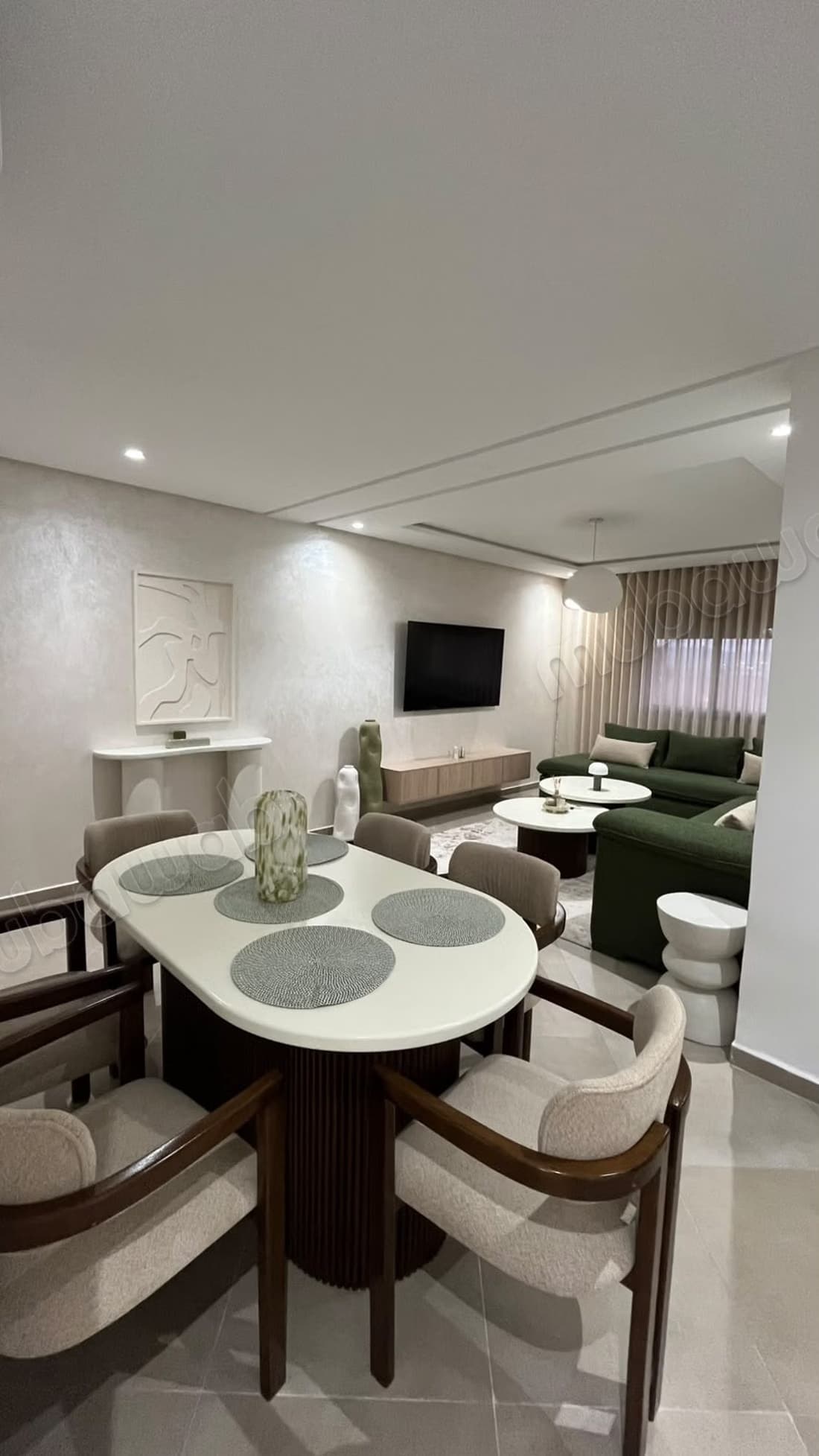 Bel appartement à louer à Al Khiyam. Superficie totale de 70...