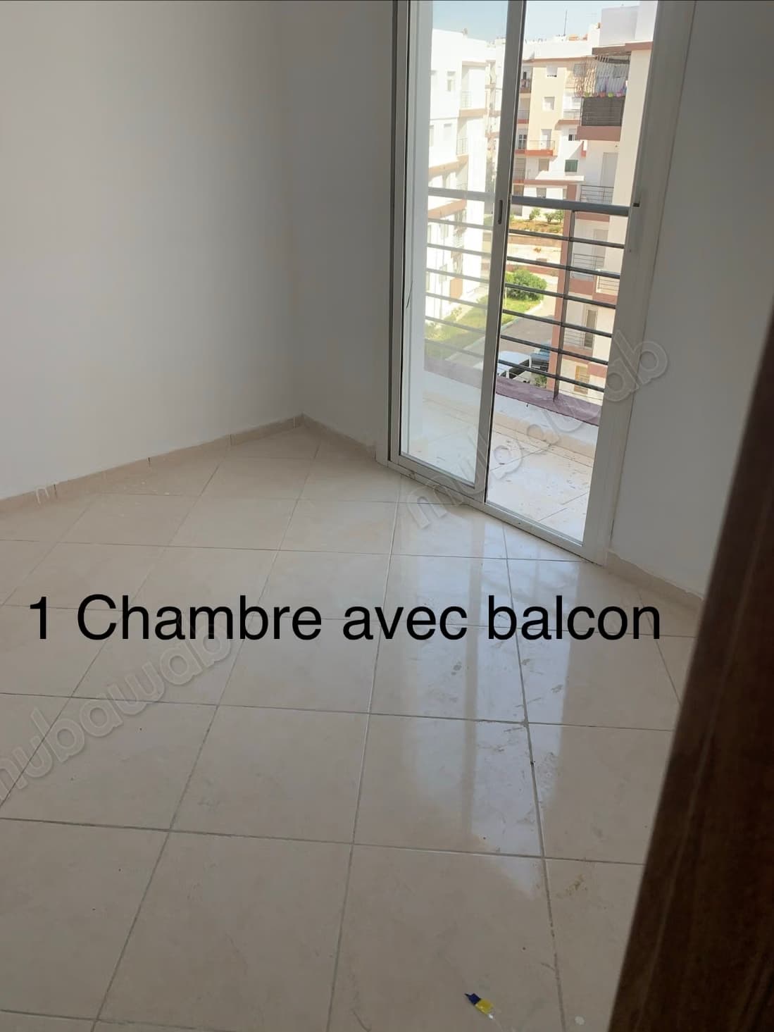 Vente d'un bel appartement à Boukhalef. 2 chambres agréable...