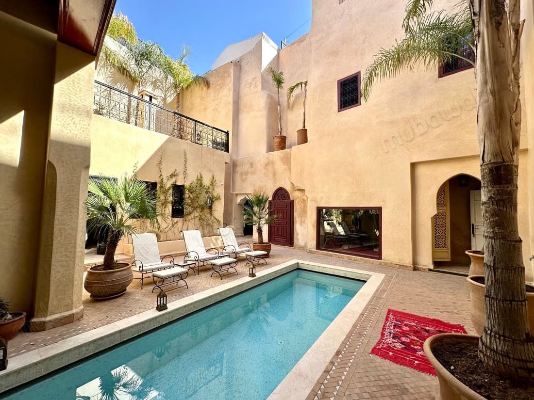 Vente Riad avec piscine au quartier Kasbah