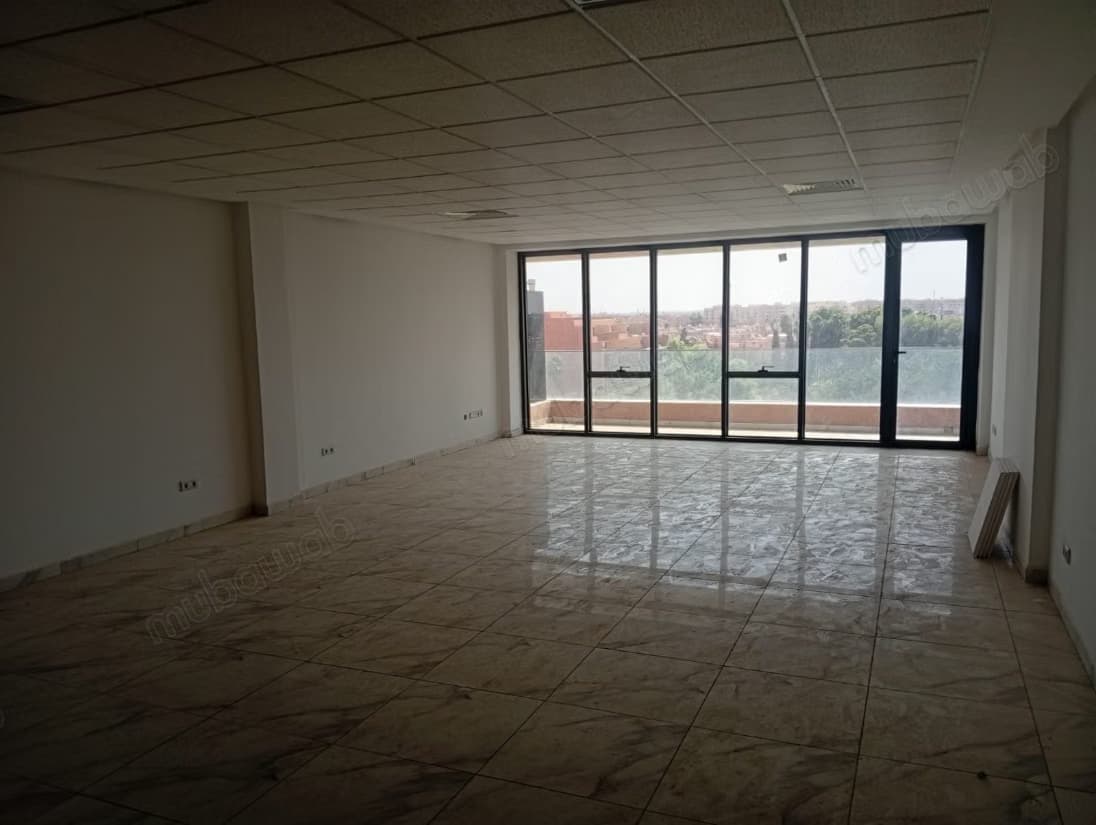 À LOUER – Bureau vide de 90 m² Route de Casablanca