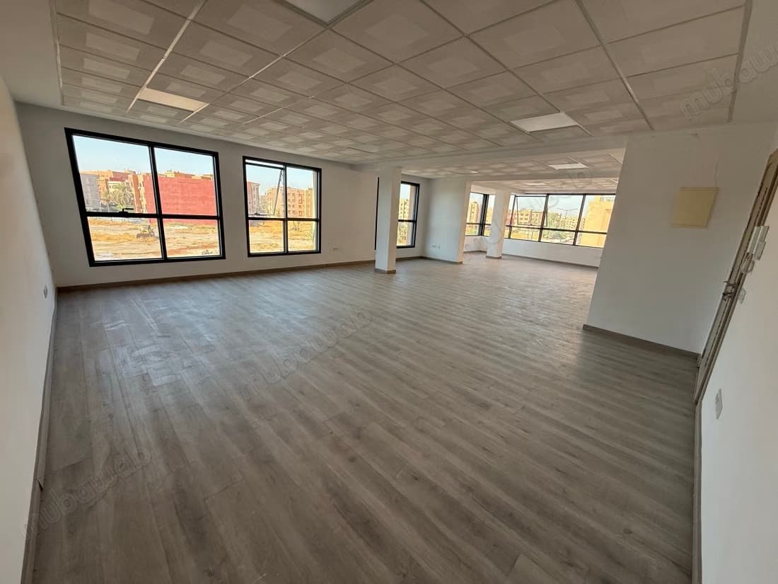 Plateau bureau haut standing 105 m² route de safi parking pr...