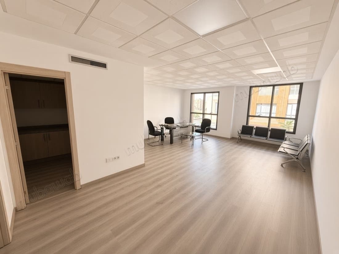Plateau bureau lumineux 46 m² – route de safi – marrakech