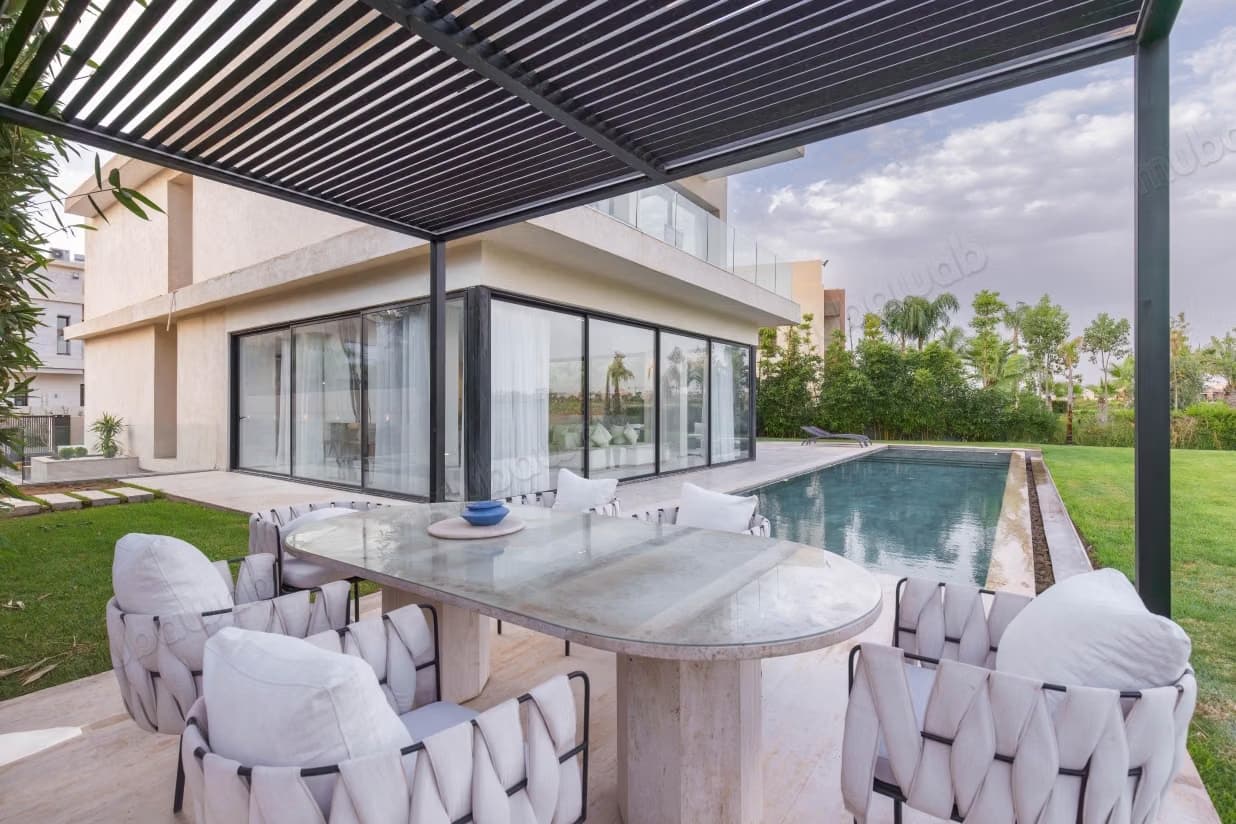 Villa d’exception en front de golf