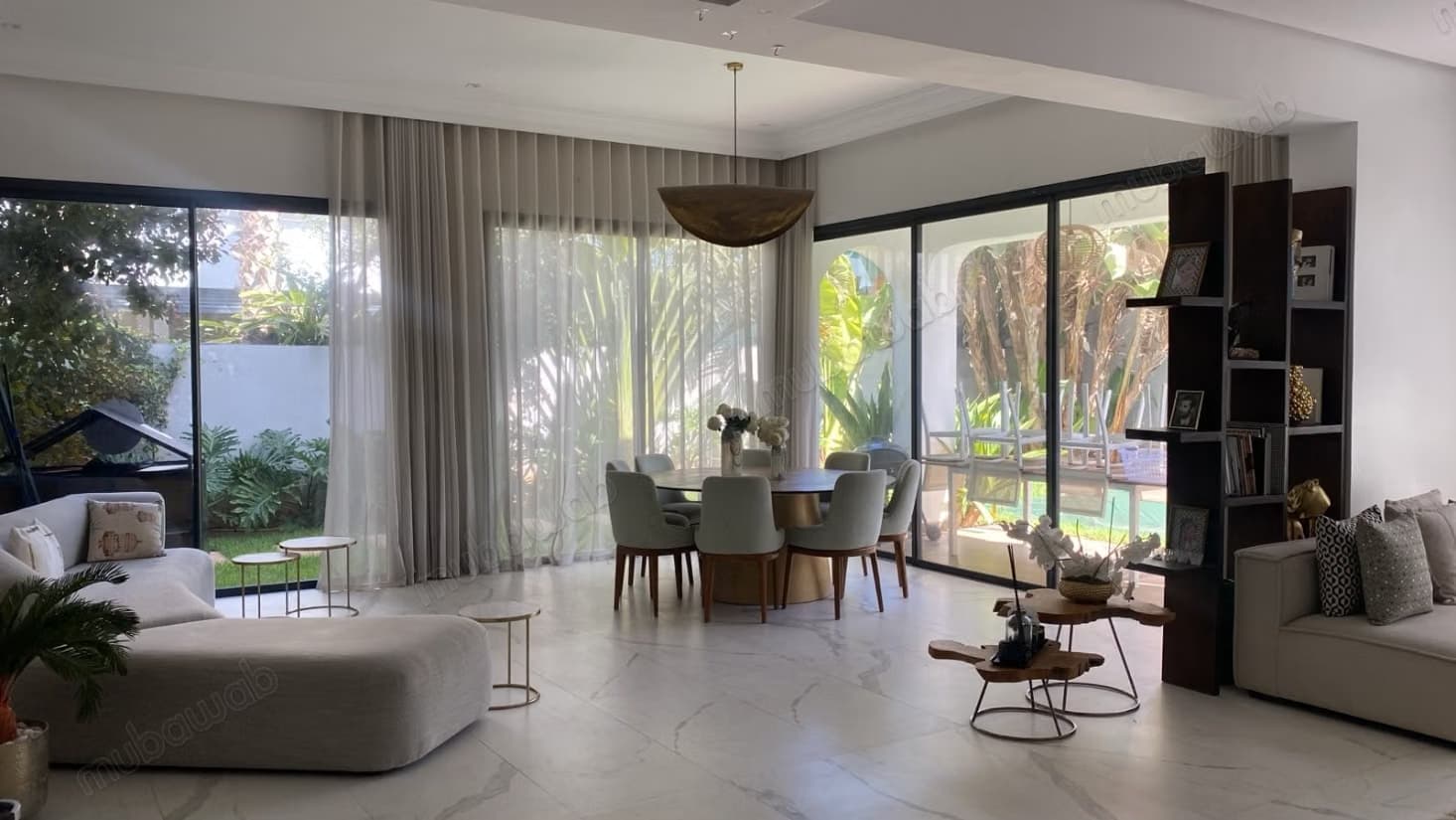Villa a La location meublé a ain Diab 40000dh