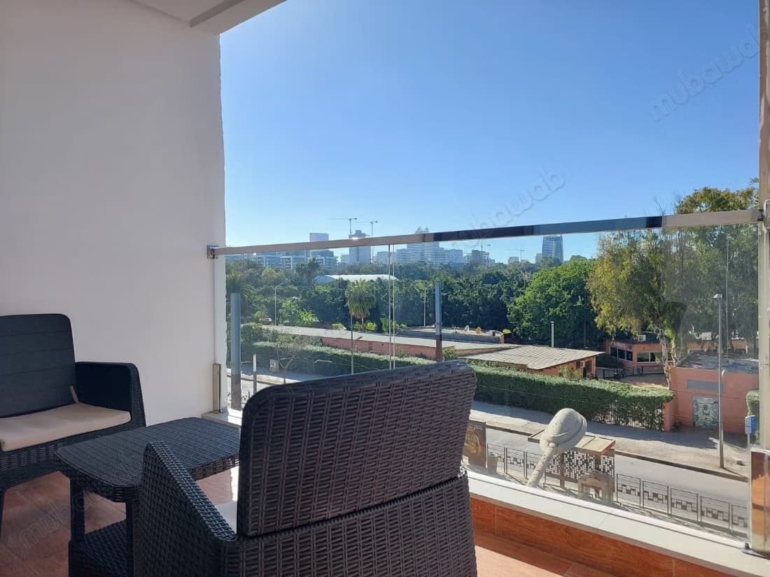 Appartement à la location vue magnifique sur CFC