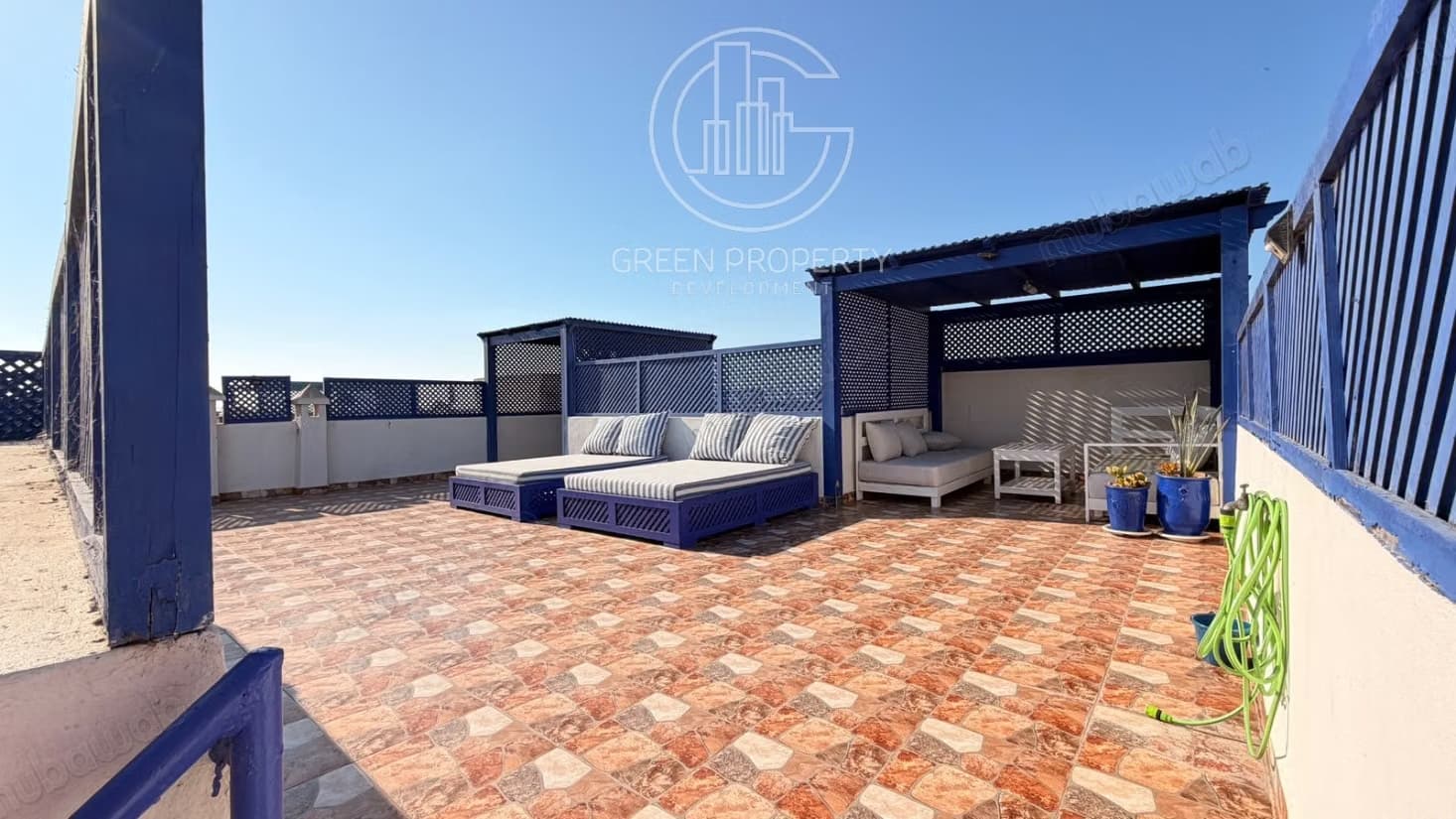 Bel appartement meublé avec double terrasse